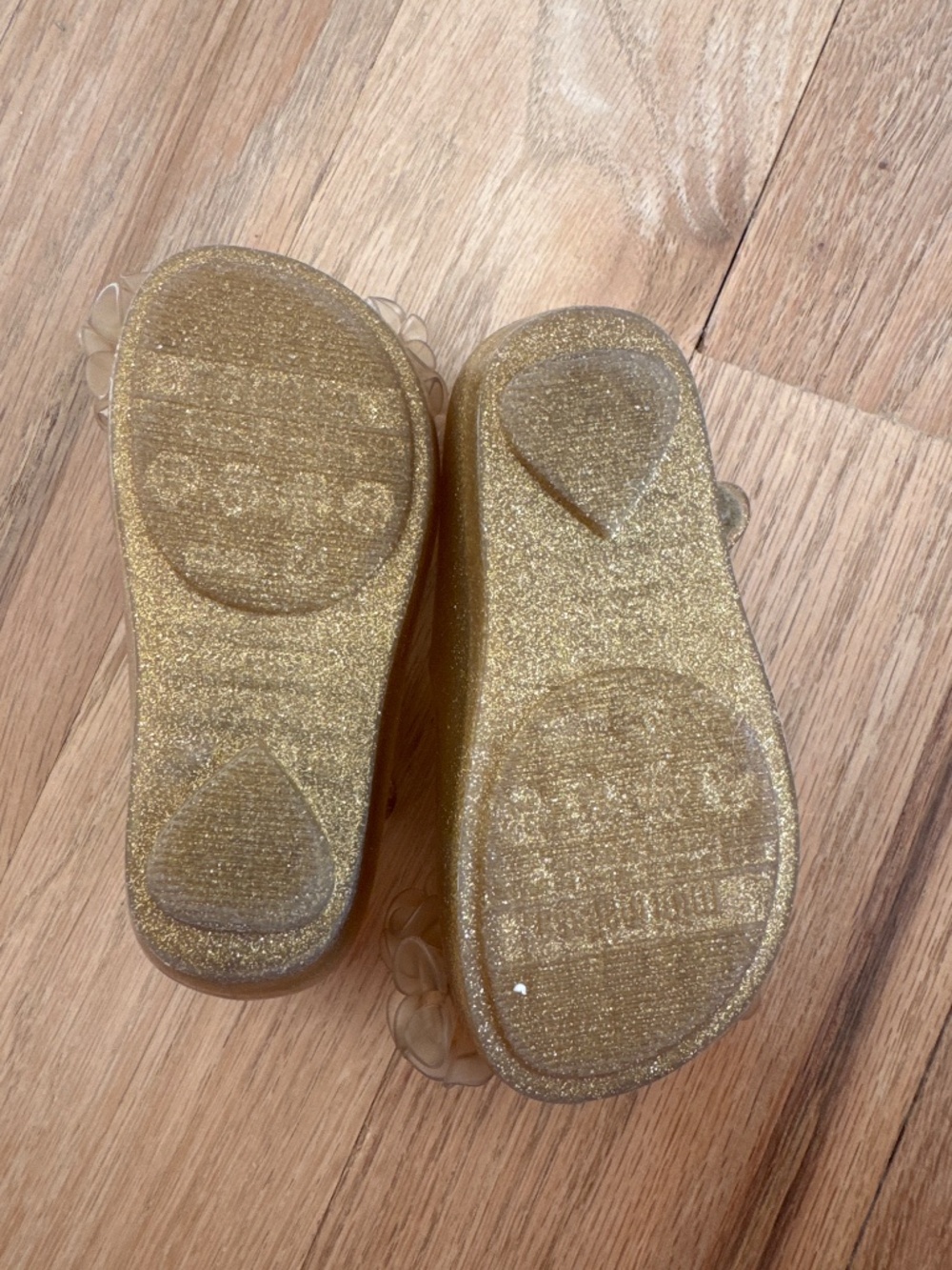 Mini Melissa - Picture 2 of 3